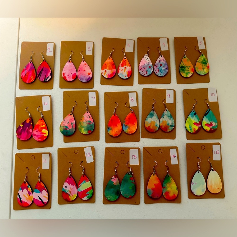 Hand dyed earrings.